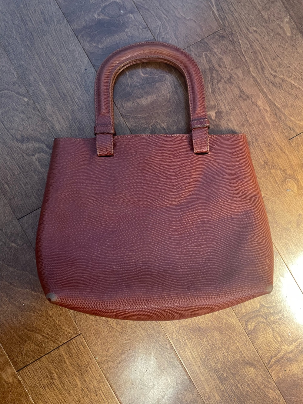 Women's leather Shoulder Tote in Deep